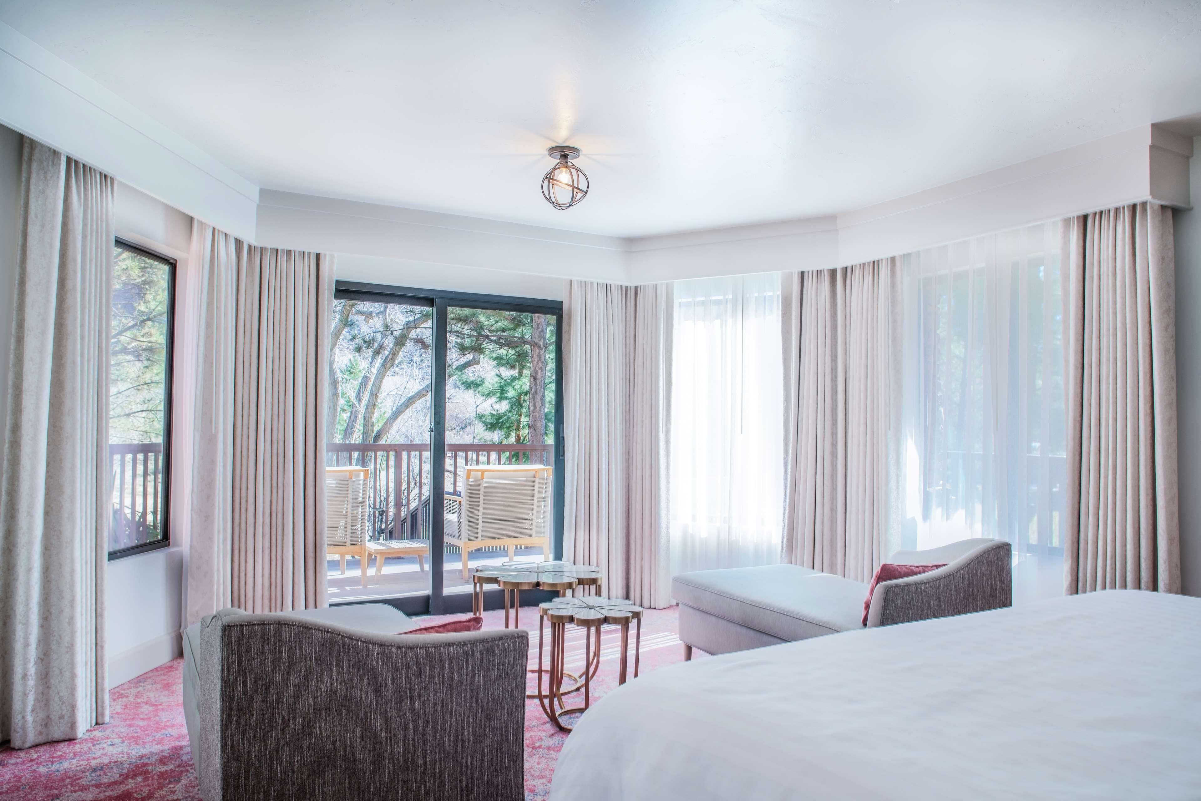 Hotel Cliffrose Springdale, Curio Collection By Hilton Exterior foto